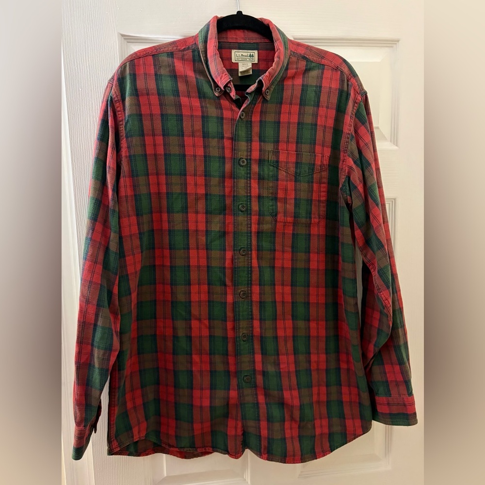 Vintage Men’s L.L. Bean Red & Green Plaid Button-Down Shirt L- Tall